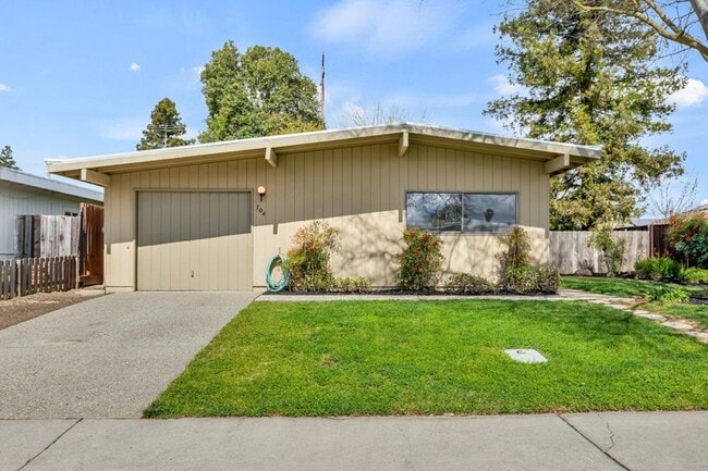 Building Photo - Affordable 2bed/2bath in South Woodland