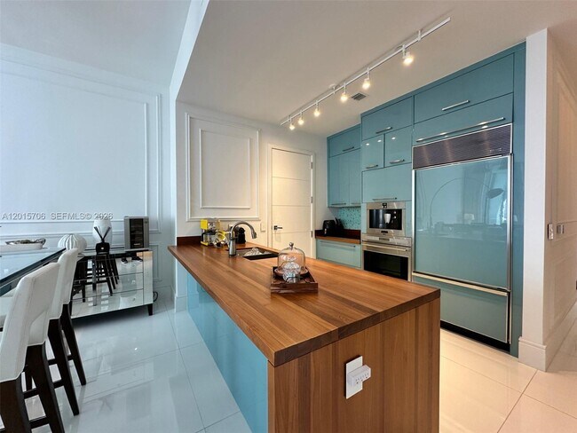Photo - 15811 Collins Ave Unit 3302