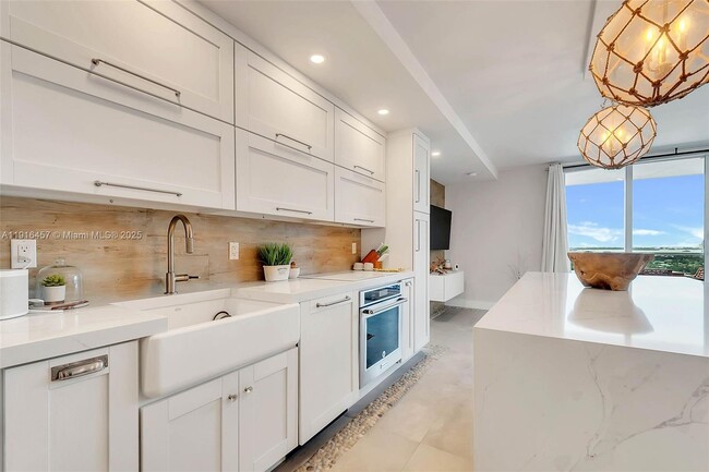 Photo - 2301 Collins Ave Unit 1533