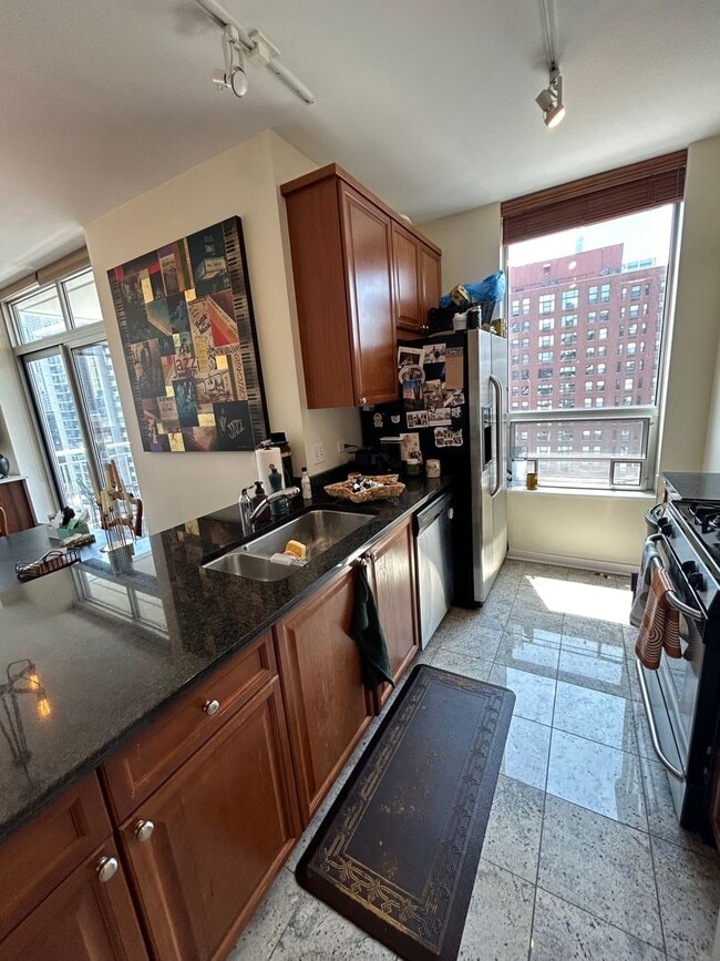 Photo - 330 W Grand Ave Unit 1701