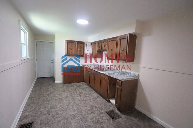 Photo - One Bedroom House | Move in Ready