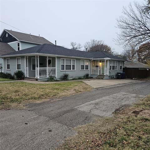 Photo - 307 N Bradley St