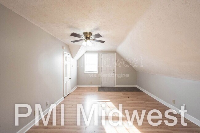 Photo - 921 S Buckeye St