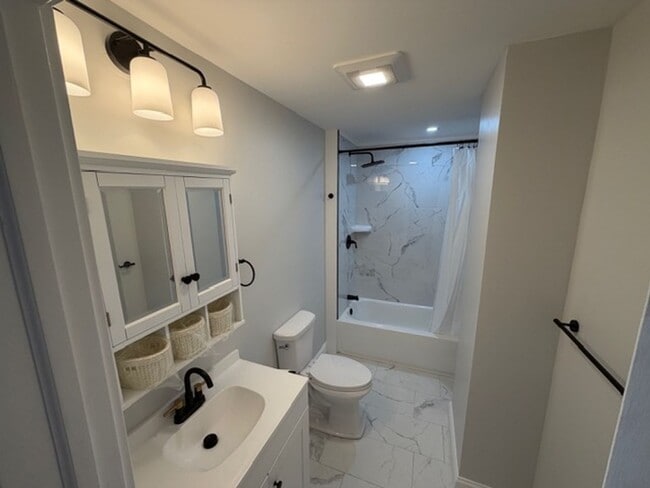 Photo - 17 Pearl St Unit Apt 1