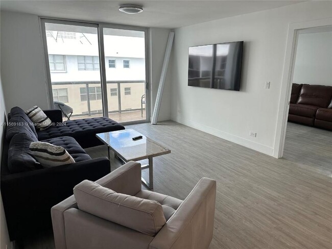 Photo - 6039 Collins Ave Condo Unit PH23