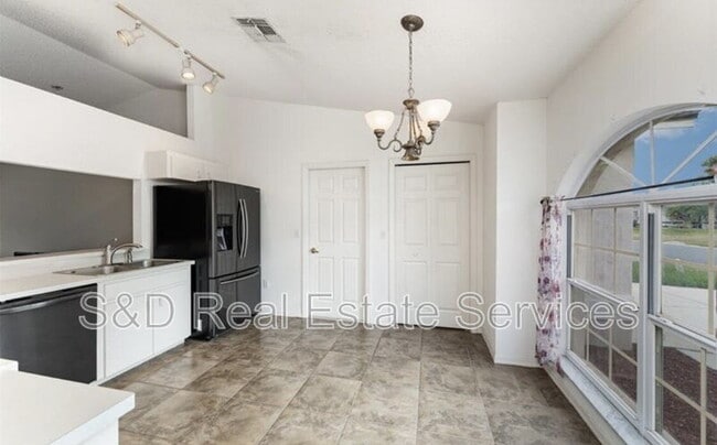 Photo - 8150 Oakhurst Blvd