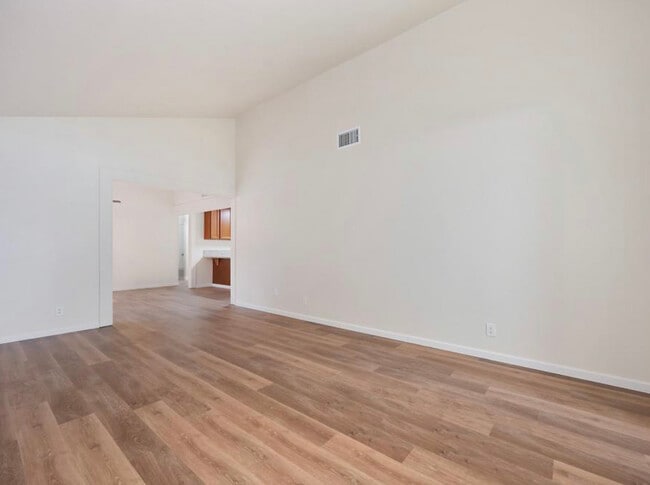 Photo - 6340 Sorrell Ct