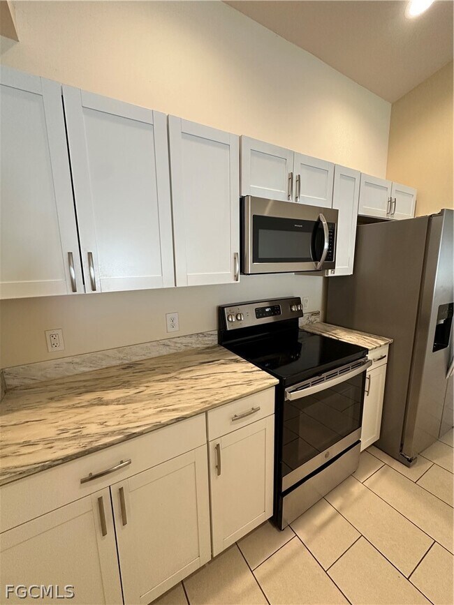 Photo - 4521 SW 9th Ave