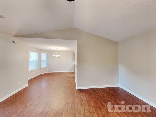 Photo - 1616 Glynn Ct