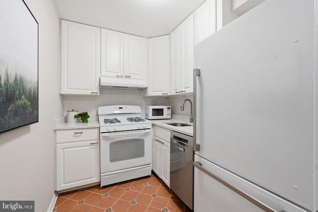 Photo - 801 N Pitt St Unit 706