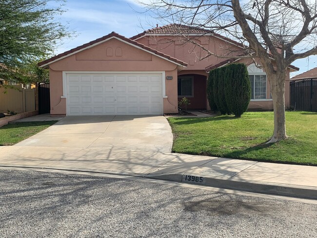 Photo - 13985 Ivy Ave Casa