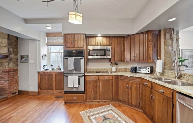 Photo - 1444 Blue Jay Rd