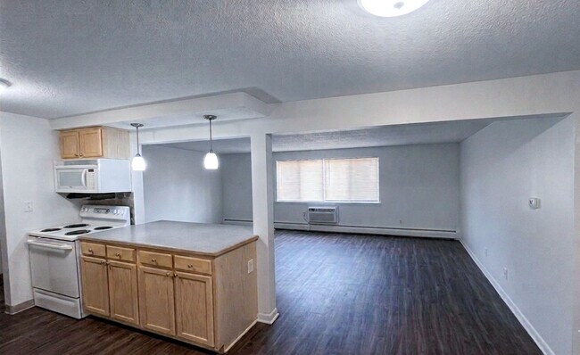 Kings Court Manor Apartment Homes