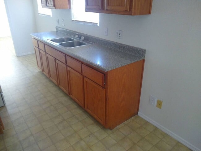 Photo - G03- 626&626.5 OLIVE ST Unit 626.5