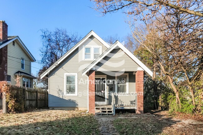 Photo - 4130 Talbert St