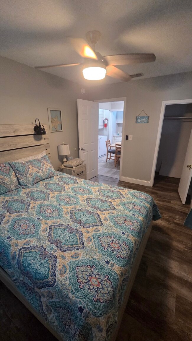 Dormitorio - 1524 6th St NW Unidad Upper