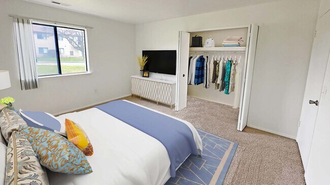 Bedroom - Autumn Ridge