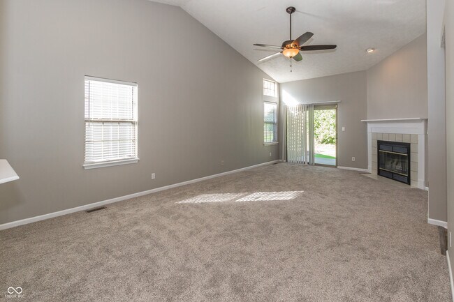 Photo - 10768 Belair Dr