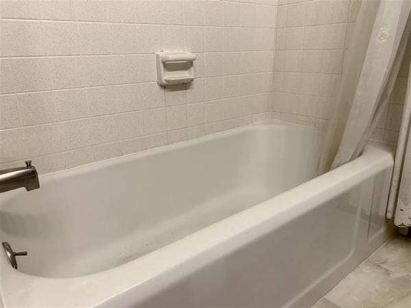 Photo - 5923 Century Ave