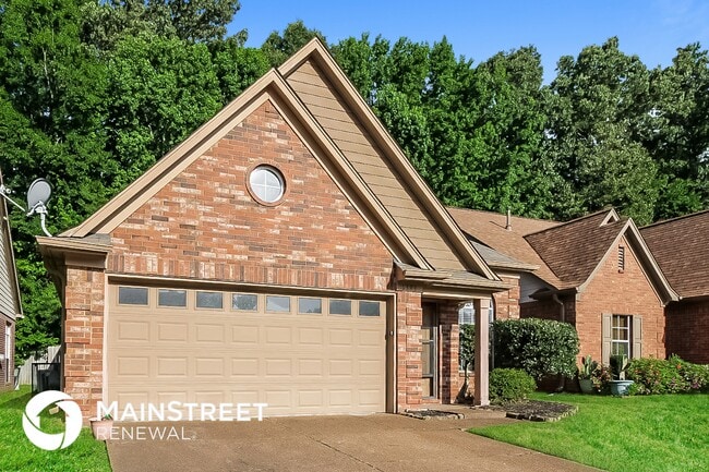 Photo - 1393 Marhill Cove