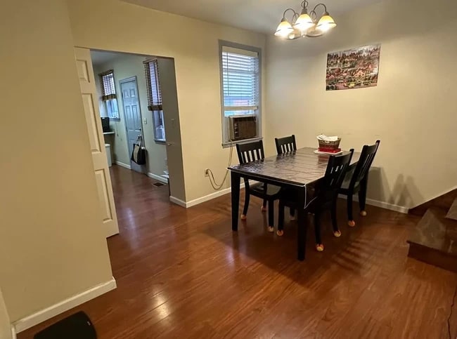 Photo - 142 Chesterfield Rd