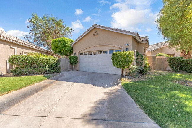 Building Photo - 79851 Carmel Valley Ave Rental