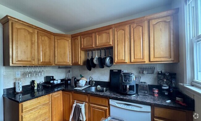 Building Photo - 37 Magnus Ave Unit 3 Rental