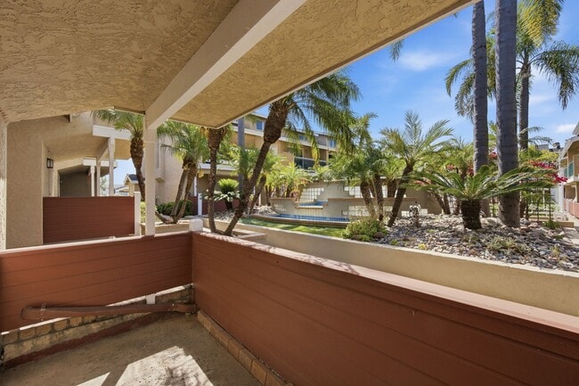 Benchmark Apartments