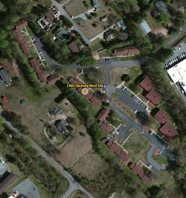 Photo - Cross Creek Apartments