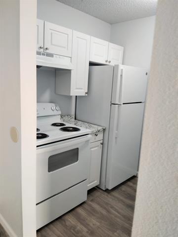 Photo - 8127 Stonehurst St Unit 1