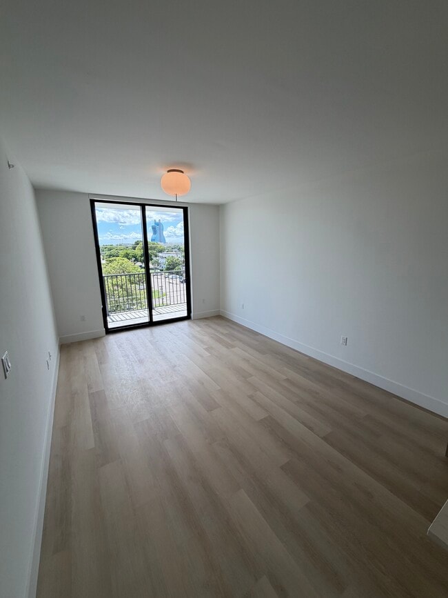 Photo - 2128 Taylor St Unit A3