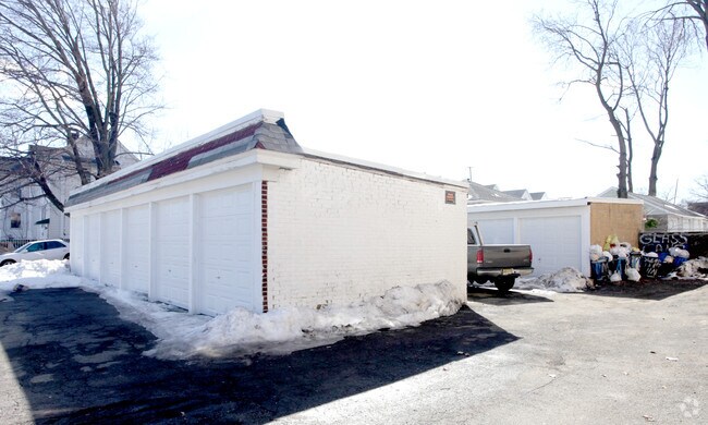 Photo - 841 Madison Ave