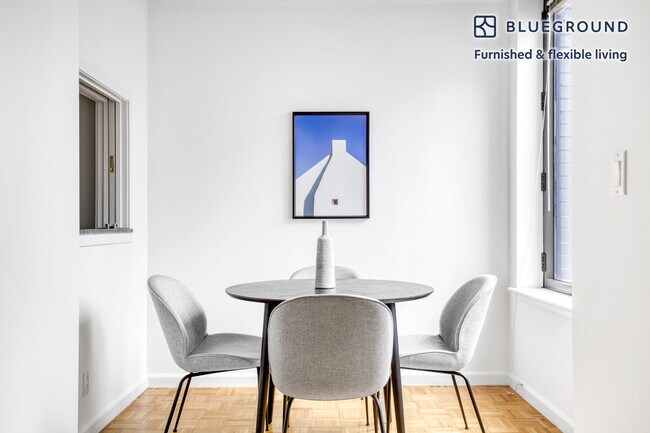 Photo - 150 E 57th St Unit FL16-ID462