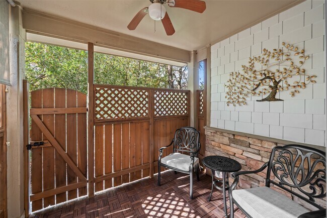 Photo - 21 Stone Creek Pl