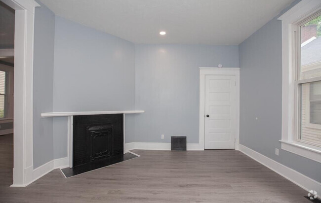 Building Photo - 817 Jefferson Ave Rental