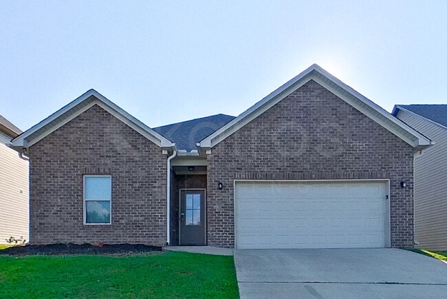 Building Photo - 8008 Shadesbrook Dr Rental