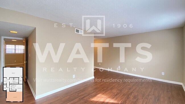 Photo - Club View Apartments