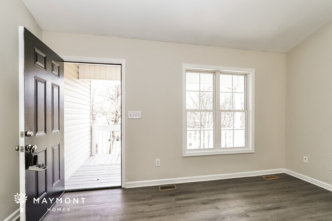 Photo - 345 Wingo St