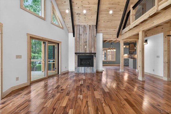 Photo - 308 Acres Ct
