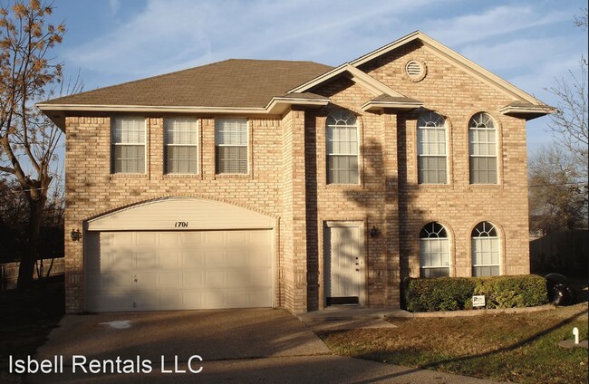 4 br, 2.5 bath House - 1701 Tanglewood Drive - 4 br, 2.5 bath House - 1701 Tanglewood Drive