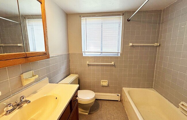 Photo - 539 Lowell Ave Unit 539-01