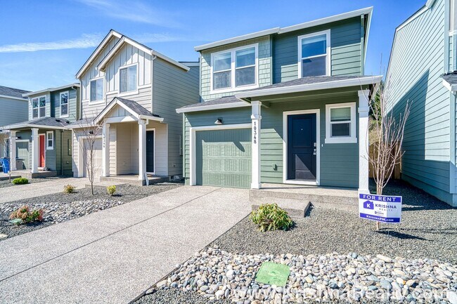 Photo - Beautiful NEW CONSTRUCTION 3 Bedroom, 2.5 ...