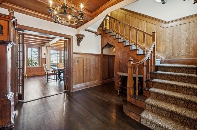 Photo - 47 Carriglea Dr