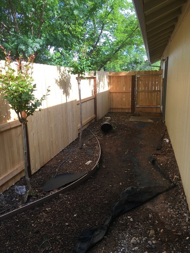 Photo - East Redding Duplex off Shasta View