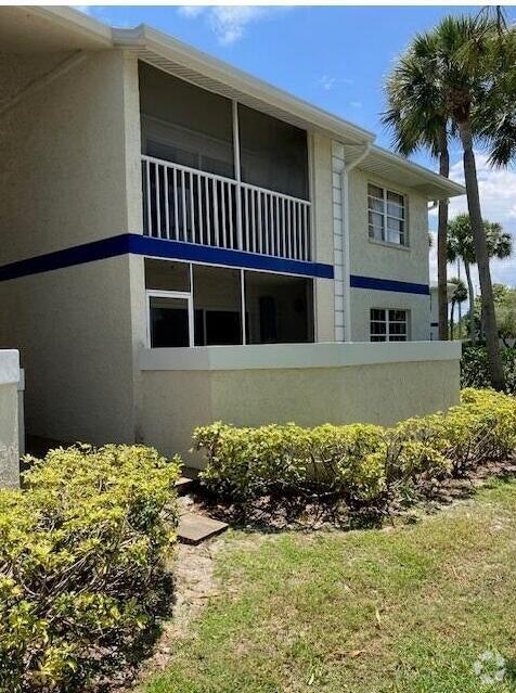 Building Photo - 1508 SE Royal Green Cir Unit 108 Rental