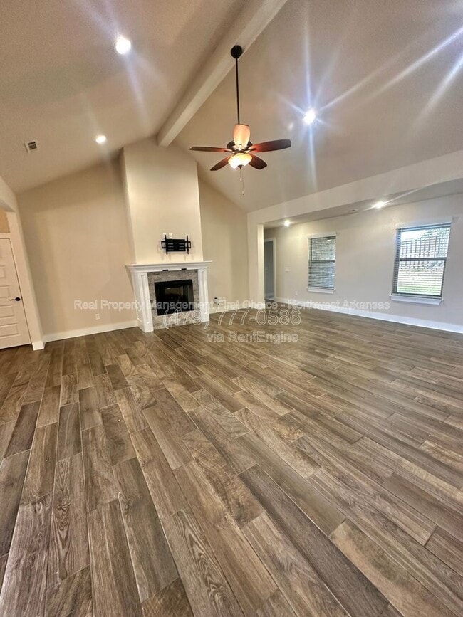 Photo - 3600 SW Brittany Rd