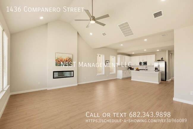 Photo - 1436 Companero St