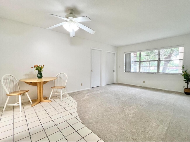 Photo - 108 Lake Carol Dr