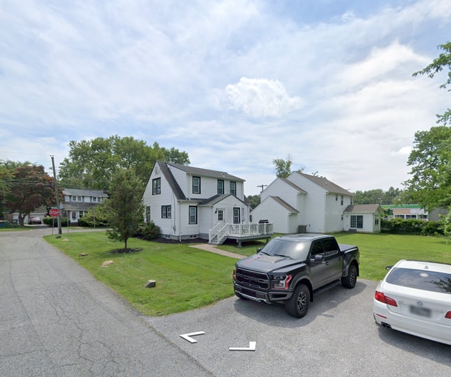 Photo - 5 Woodrow Ave