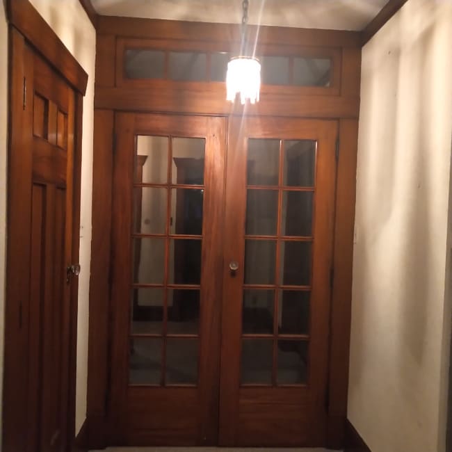 Photo - 467 W William St